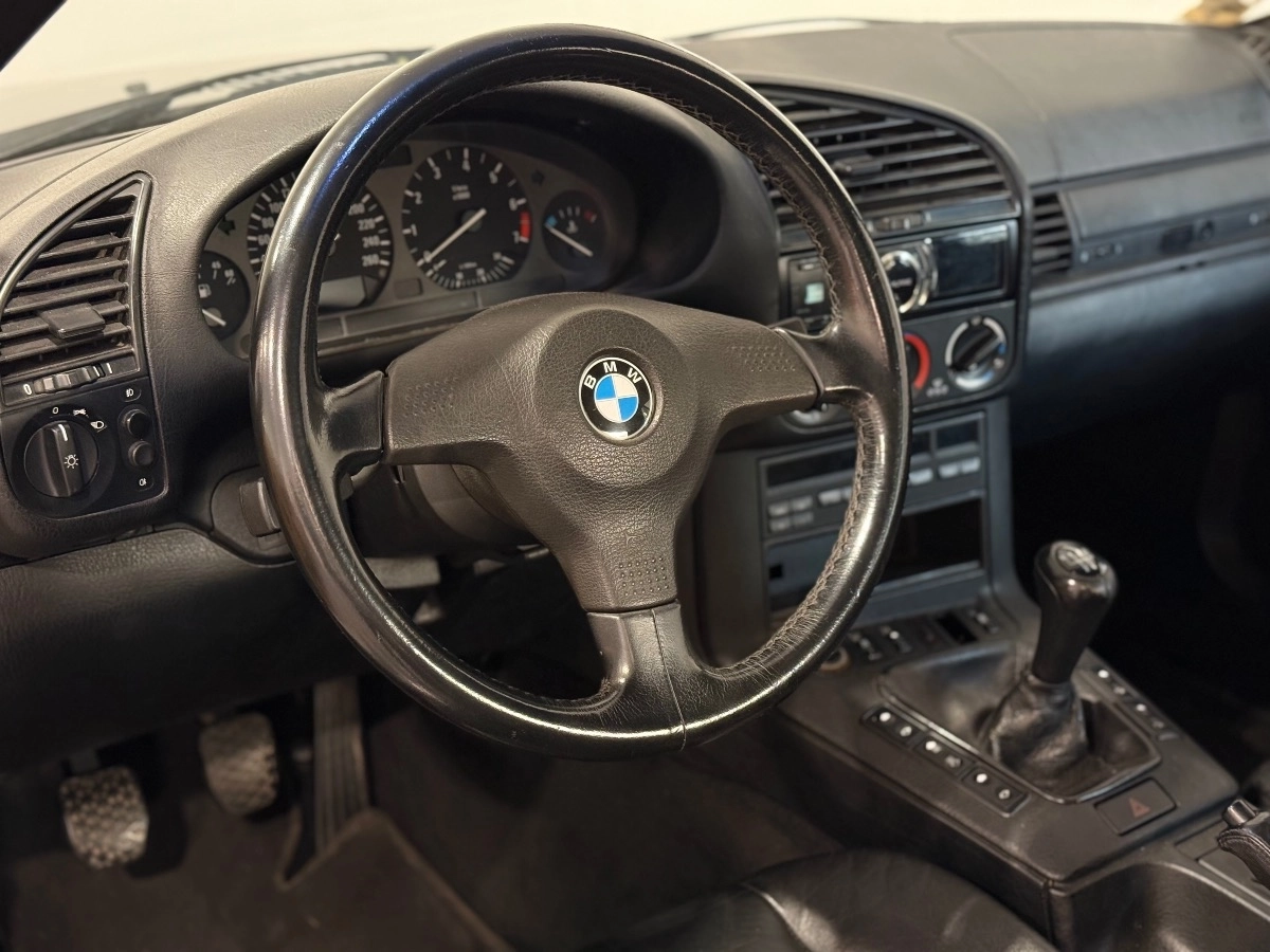 Bmw Serie 3 - photo 13