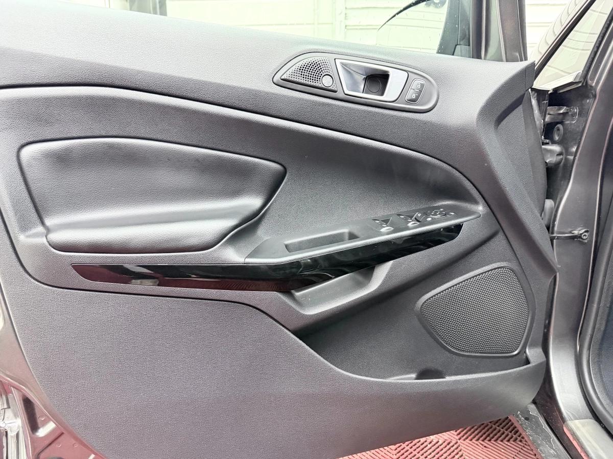 Aperçu indisponible de Ford EcoSport