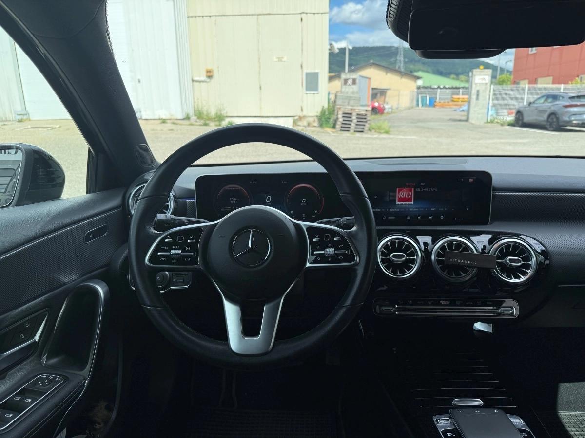 Mercedes Classe A 1.3 180 135 PROGRESSIVE LINE 7G-DCT BVA