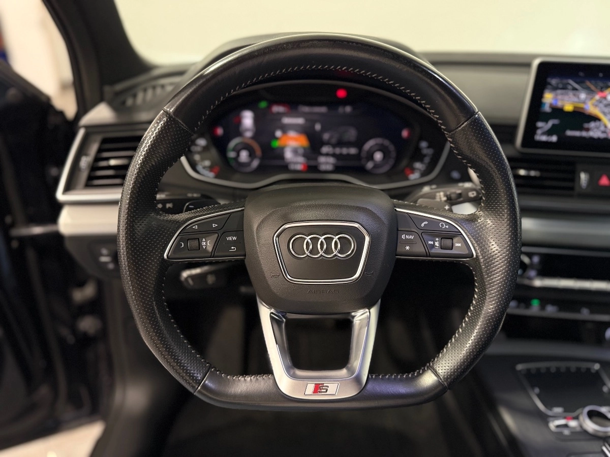 Audi Q5 - photo 15