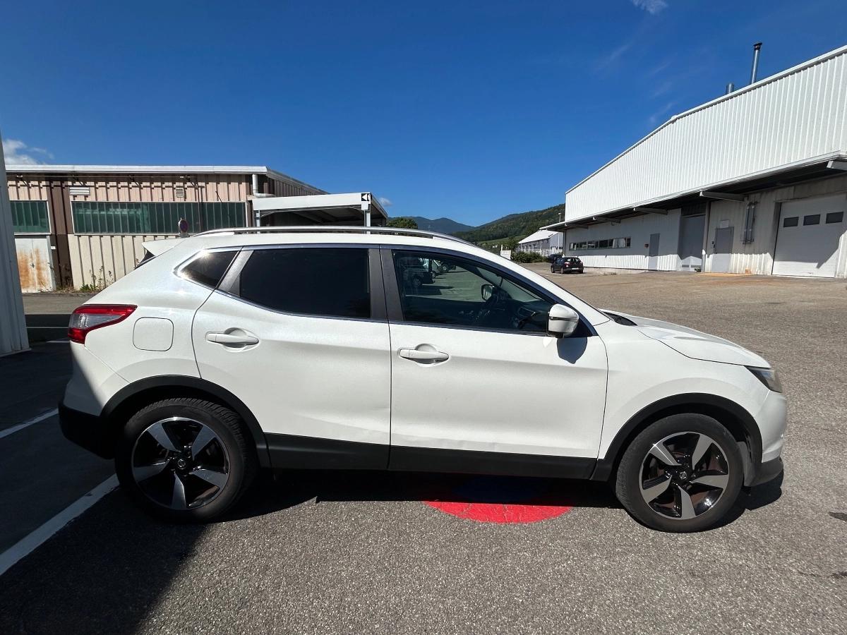 Nissan Qashqai GENERATION-II 1.2 DIGT 115 N-CONNECTA 2WD