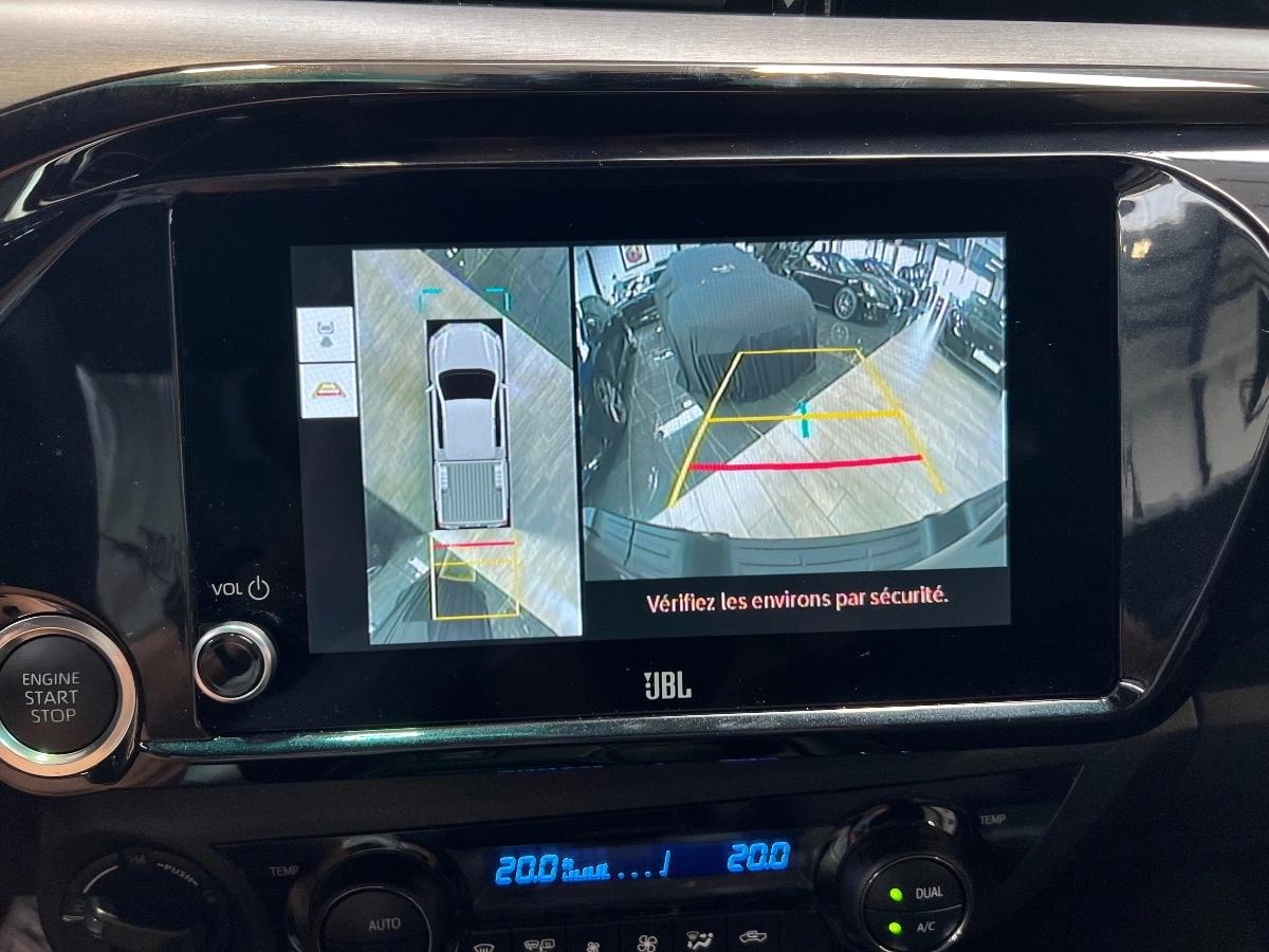 Toyota Hilux 2.8 D-4D 204 DOUBLE CABINE BVA INVINCIBLE 4WD /CAM360/JBL/CARPLAY