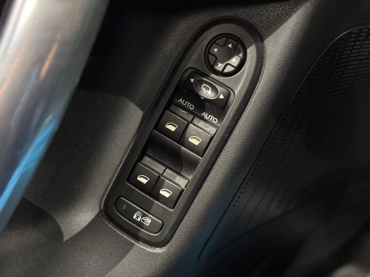 Citroen C3 - photo 9