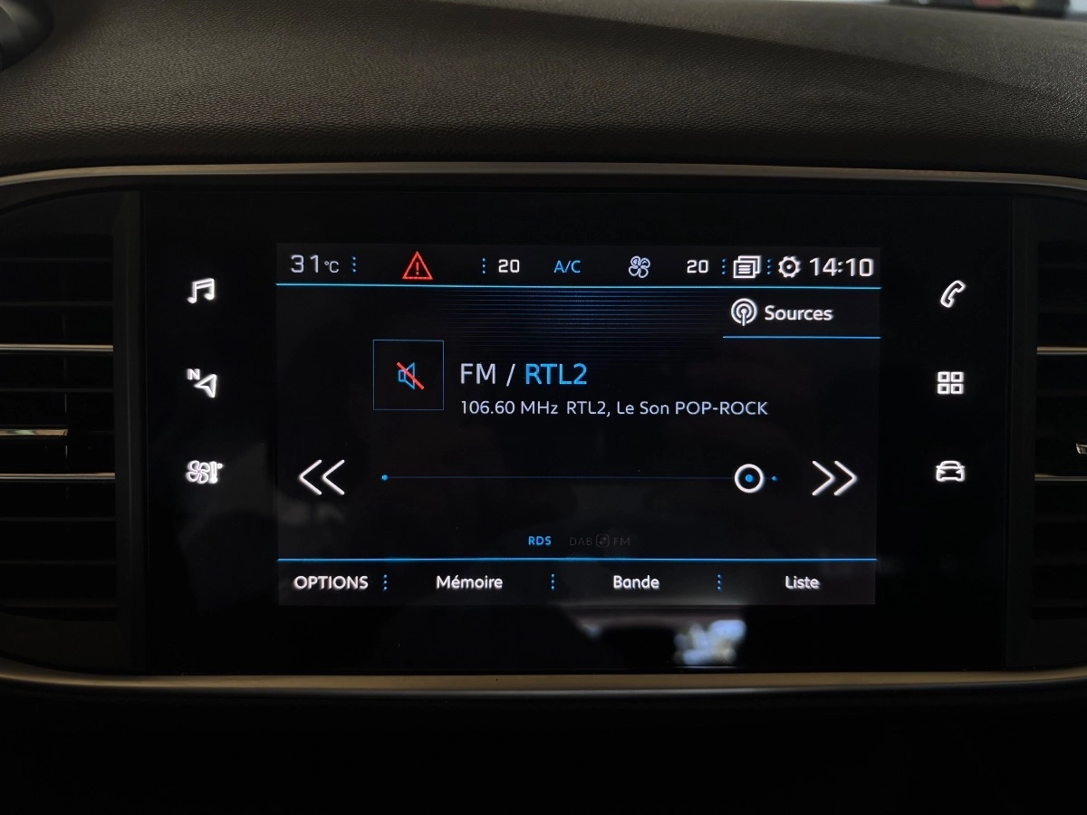 Peugeot 308 - photo 11