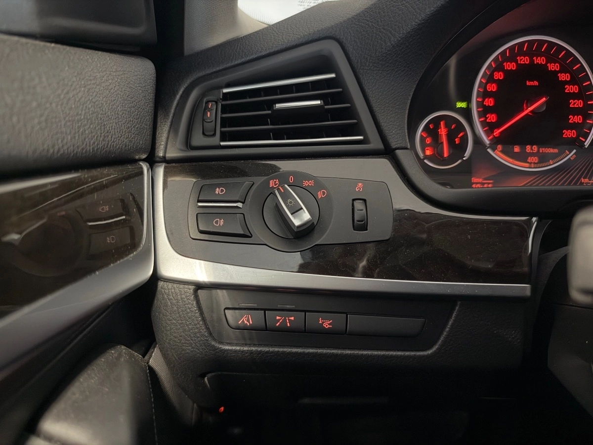 Bmw Serie 5 - photo 16
