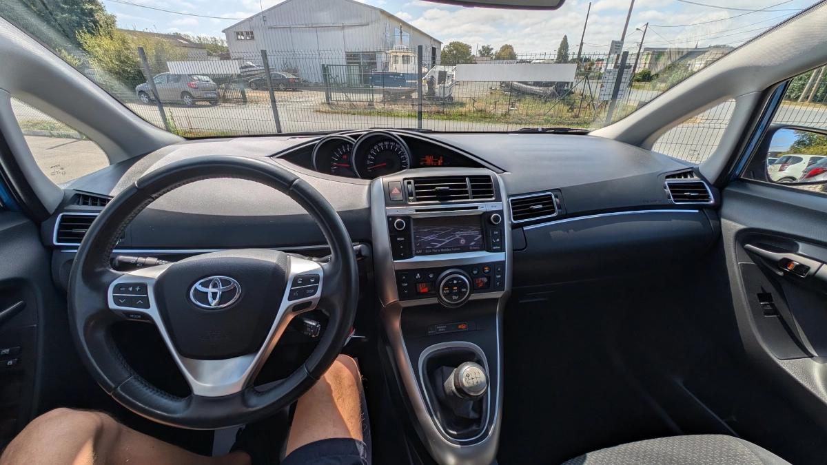 Toyota Verso 1.6 VVTi 132 Skyview Connect