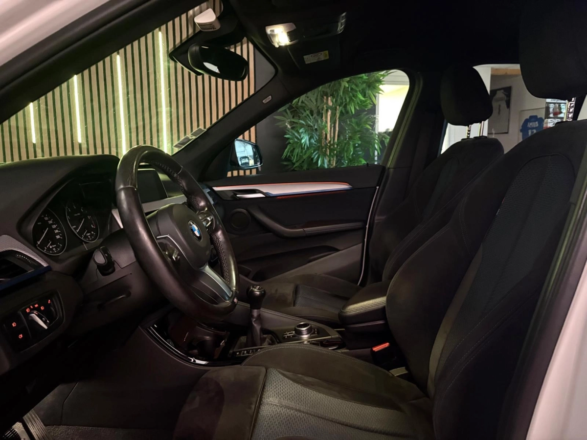 Bmw X1 - photo 12