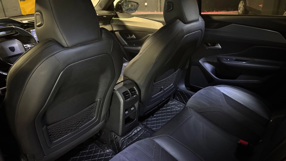 Peugeot 408 - photo 29