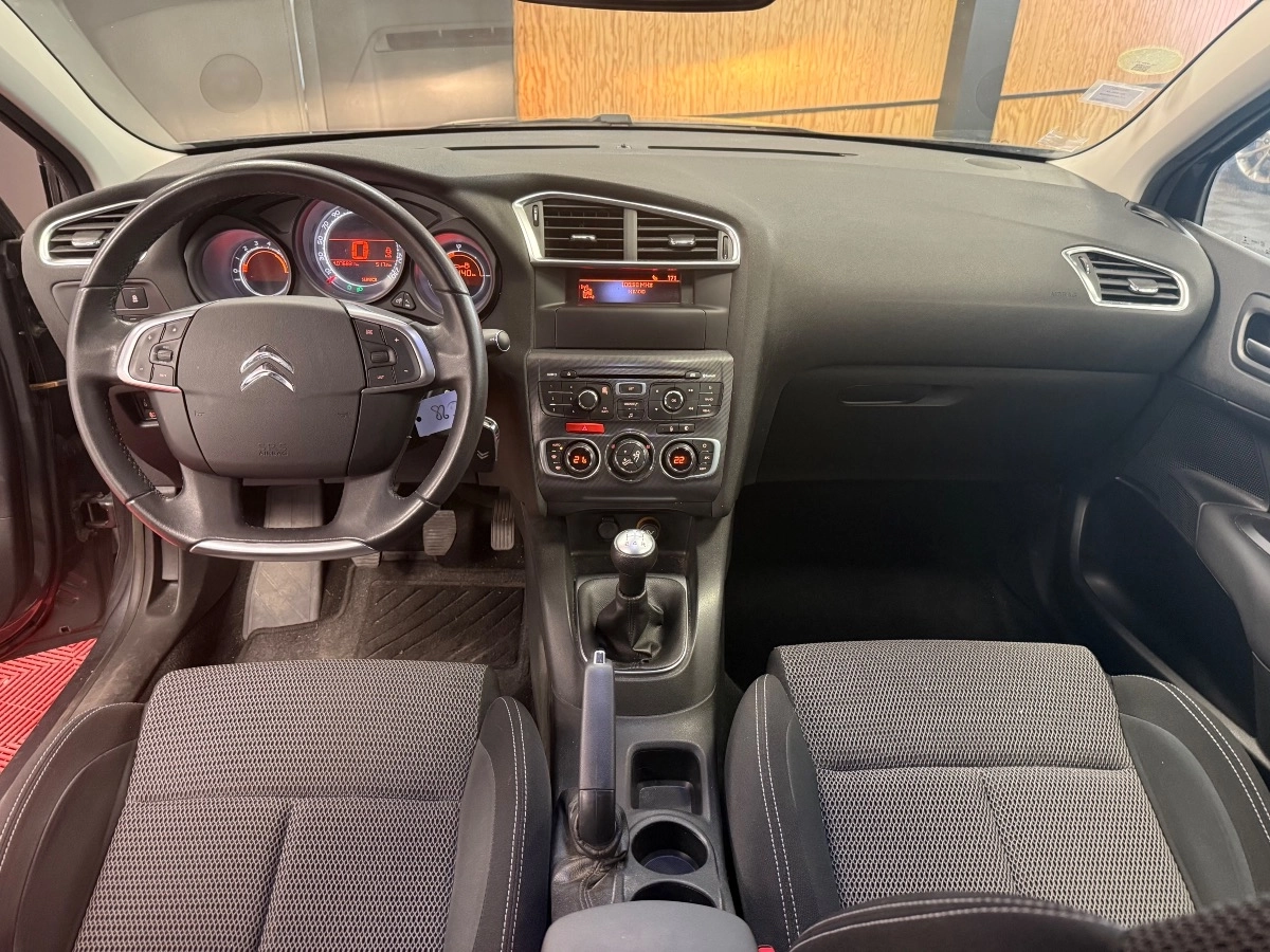 Citroen C4 - photo 7