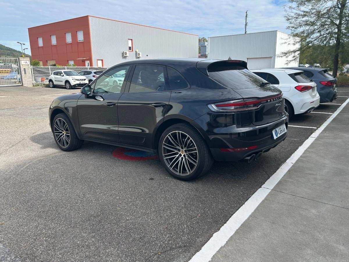 Porsche Macan 