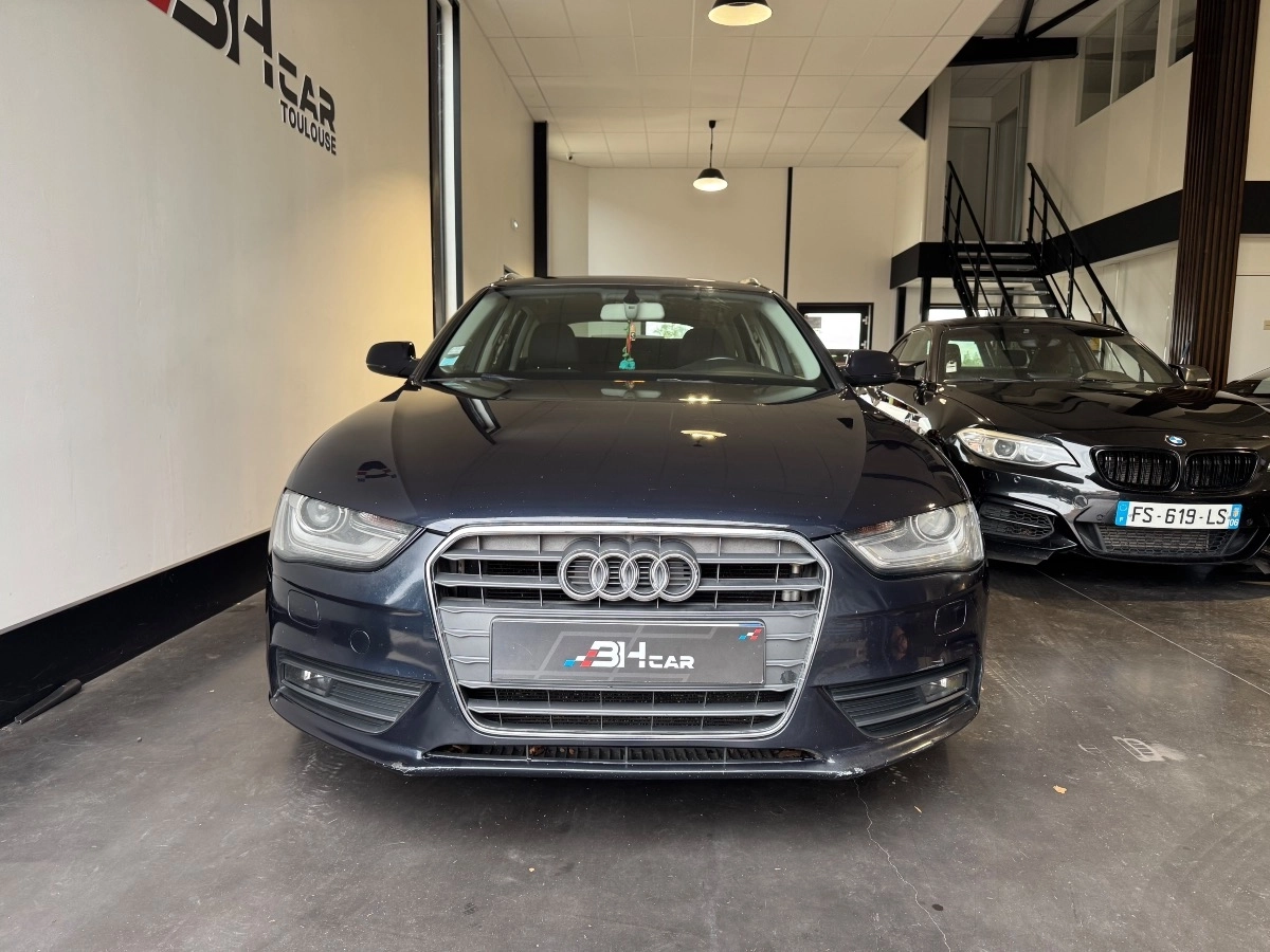 Audi A4 - photo 2