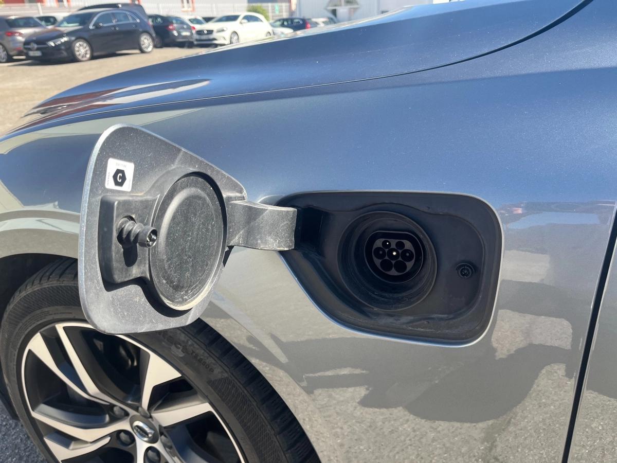 Volvo V60 2.0 T6 340H 255 TWIN-ENGINE PHEV HYBRID R-DESIGN AWD GEARTRONIC BVA