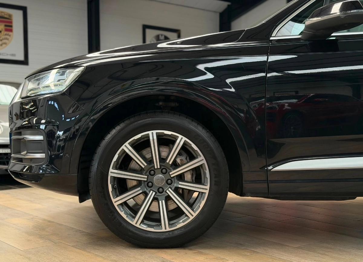 AUDI Q7 3.0 TDI 272 AVUS EXTENDED 7 PLACES  "DANS L'ETAT"