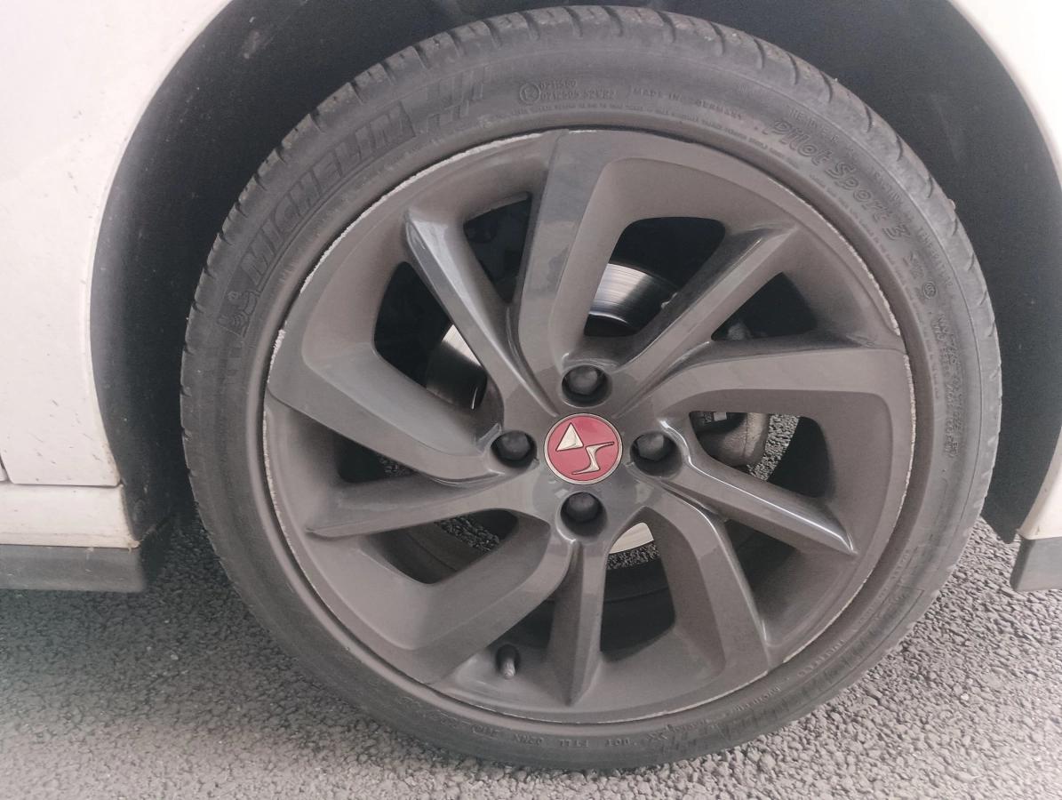 Aperçu indisponible de DS DS 3