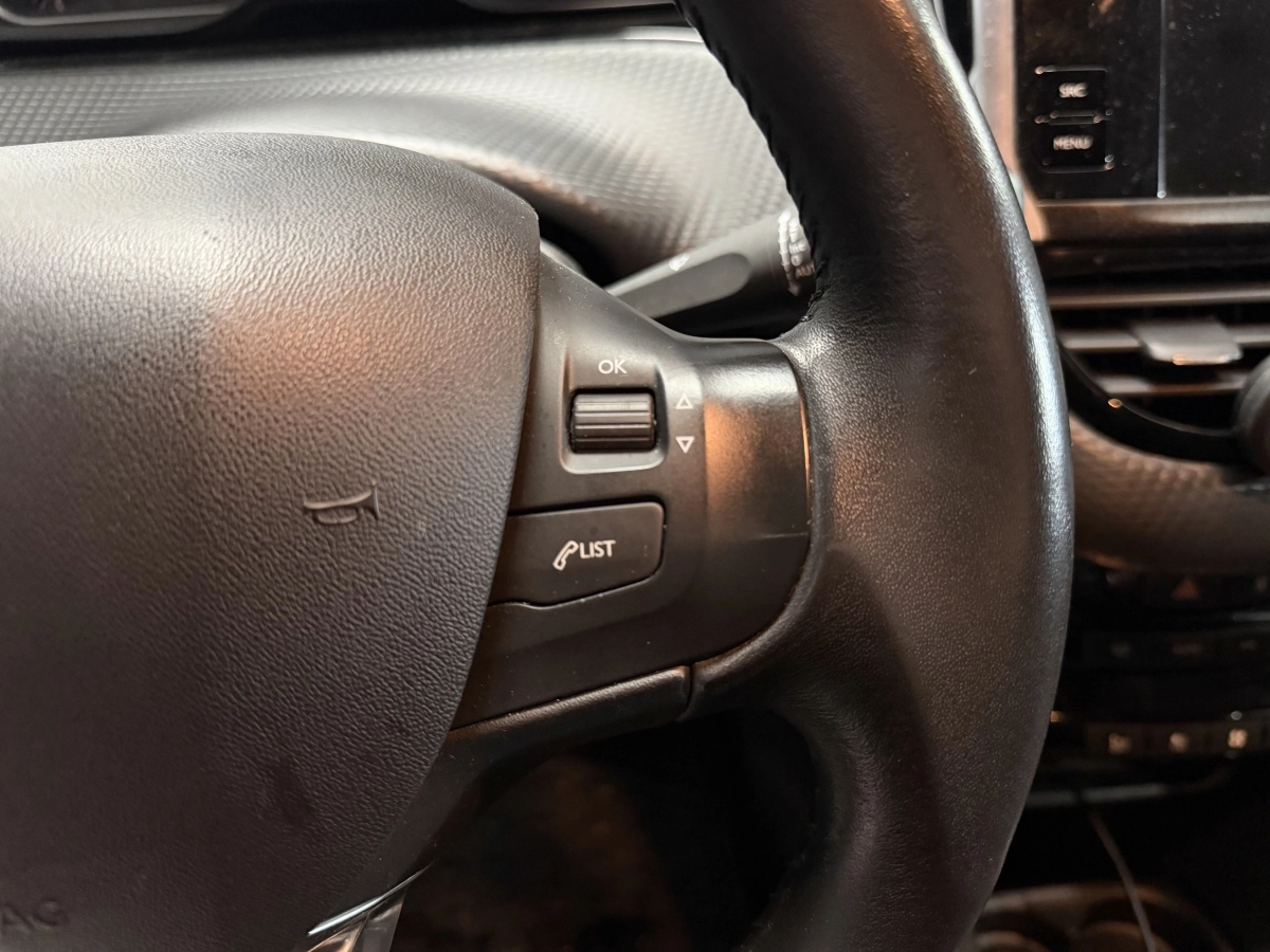 Peugeot 2008 - photo 10