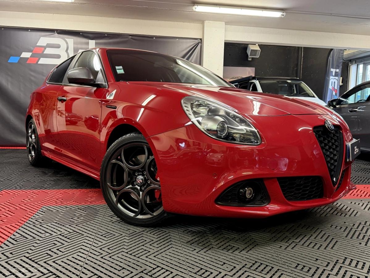 Image: Alfa Romeo Giulietta 1.8L TBI 241ch QUADRIFOGLIO VERDE TCT