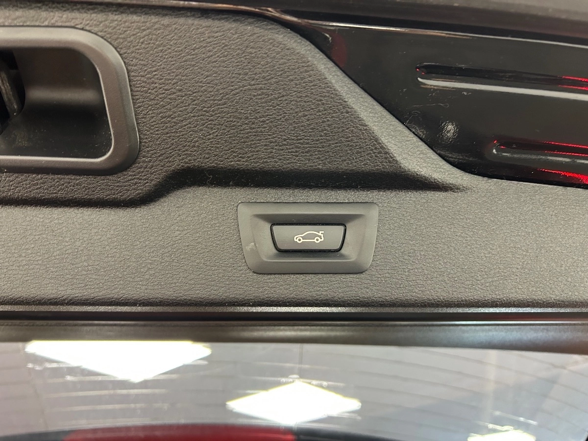 Bmw X5 - photo 19