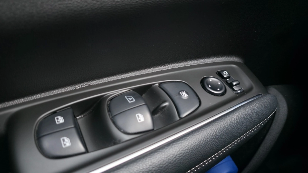 Renault Koleos - photo 12
