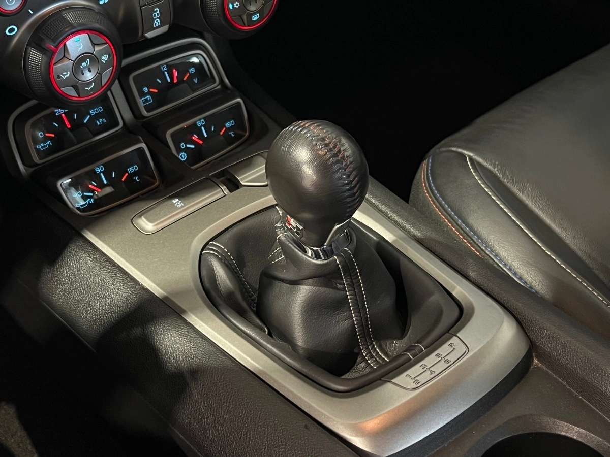 Chevrolet Camaro - photo 23