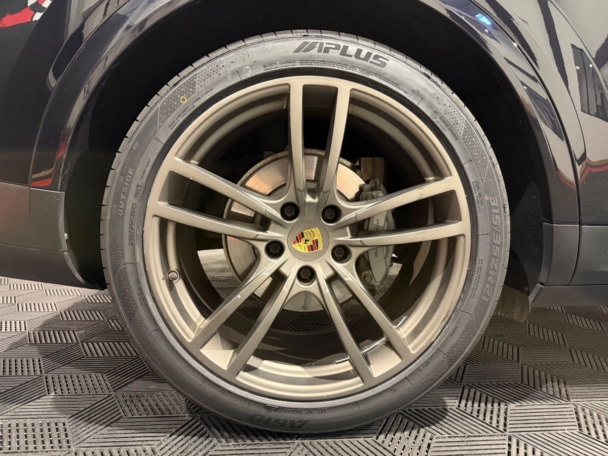 Porsche Cayenne - photo 47