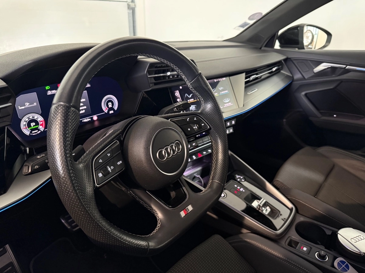 Audi A3 - photo 13