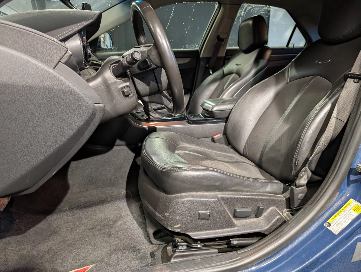 CADILLAC CTS V - photo 8
