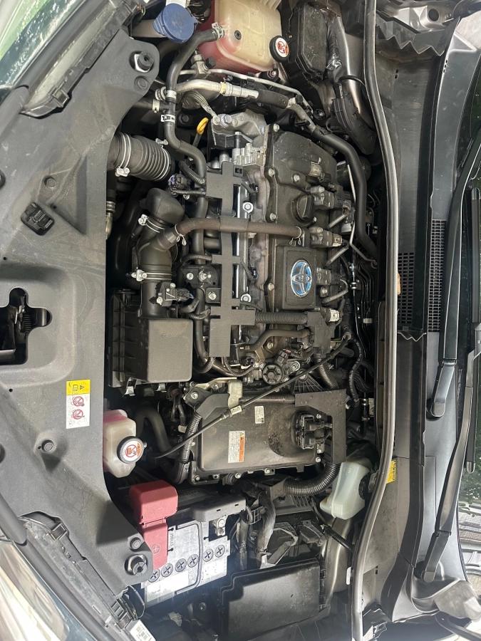 Toyota C-hr 1.8 HSD 122H 100 FULL-HYBRID DISTINCTIVE 4X2 E-CVT BVA