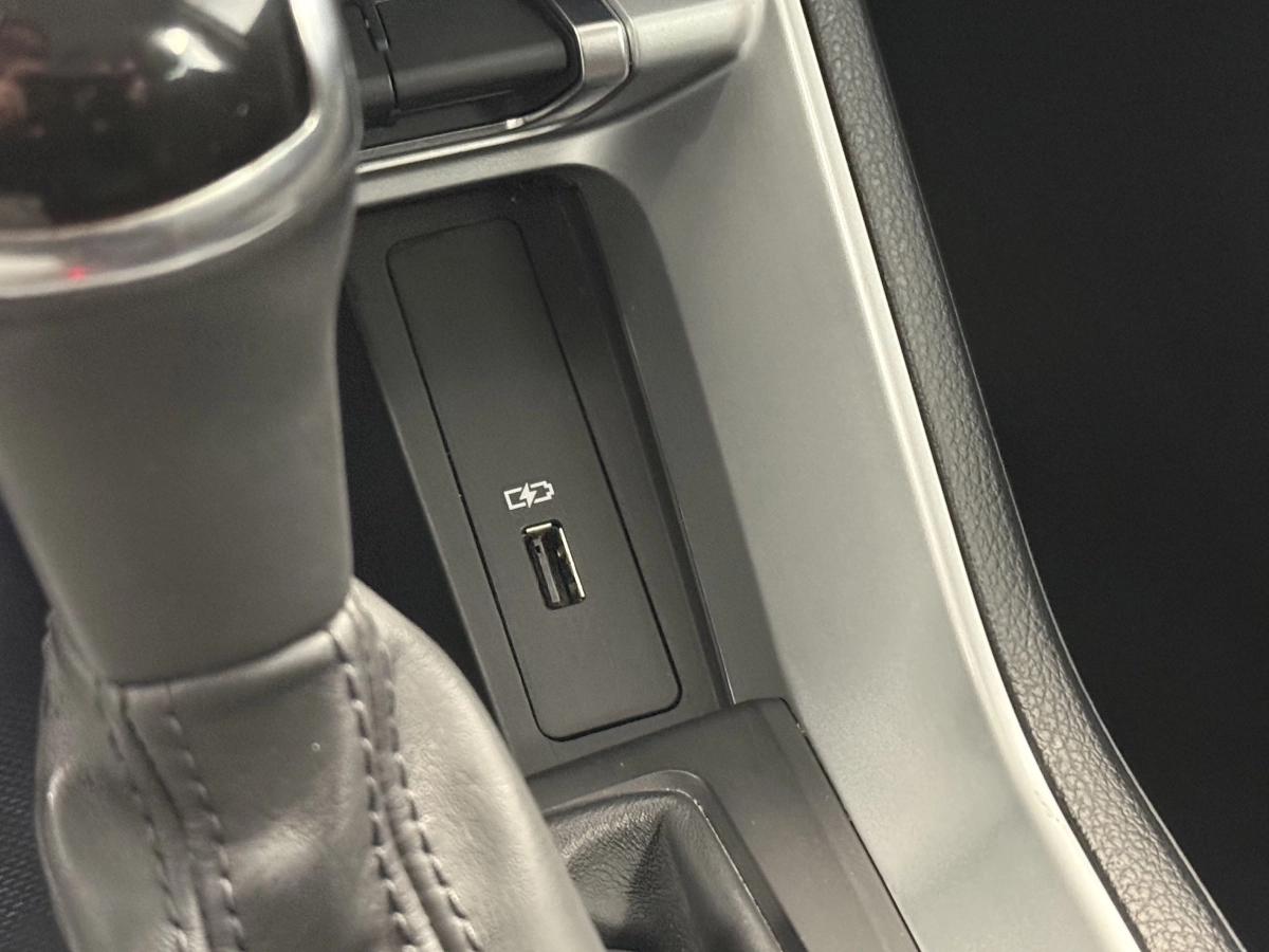 Audi Q3 2.0 35 TDI 150 DESIGN LUXE S-TRONIC BVA