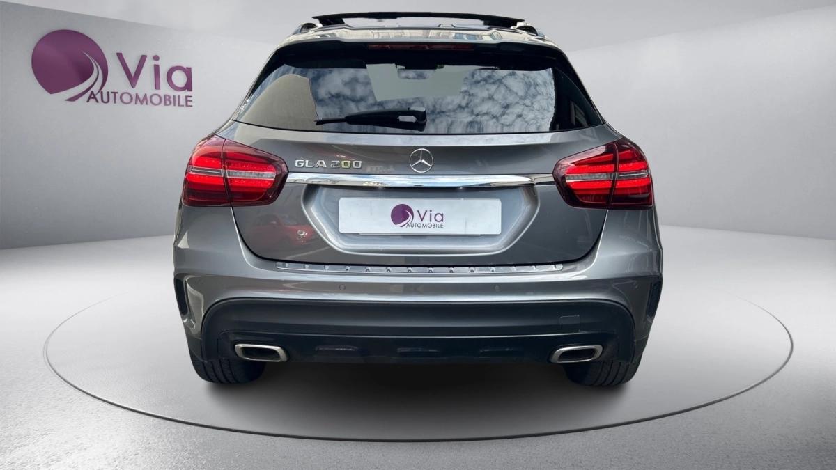 Mercedes GLA