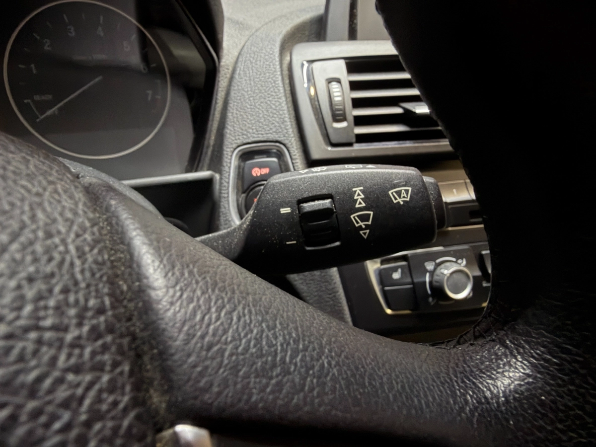 Bmw Serie 1 - photo 18