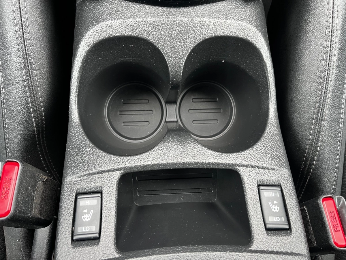 Nissan Qashqai - photo 12