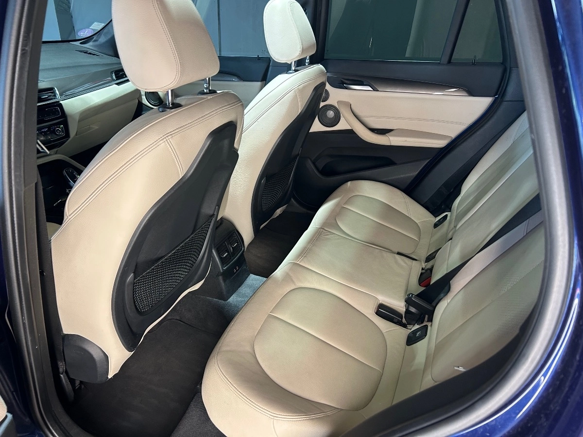 Bmw X1 - photo 23
