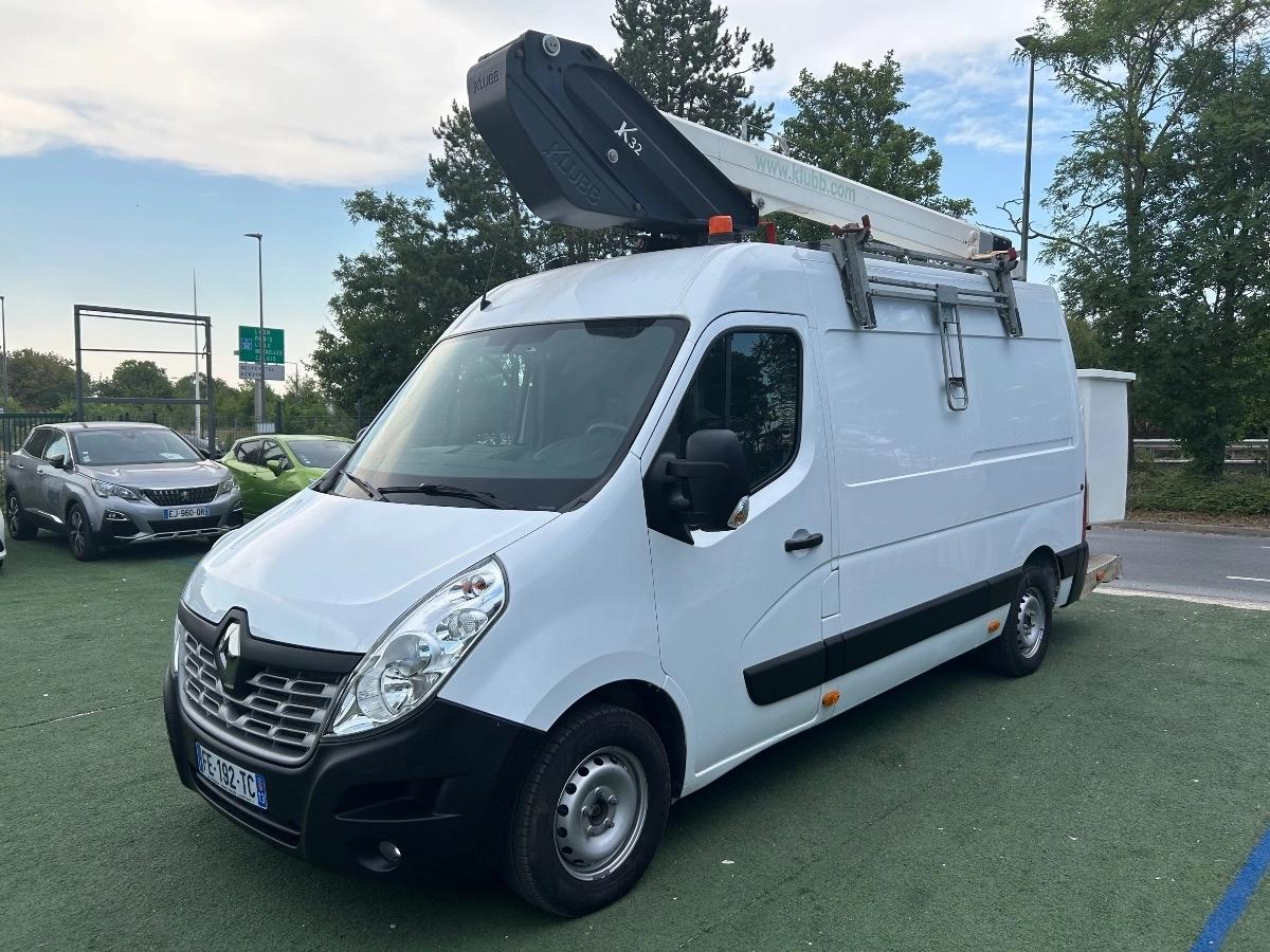 RENAULT Master Vu