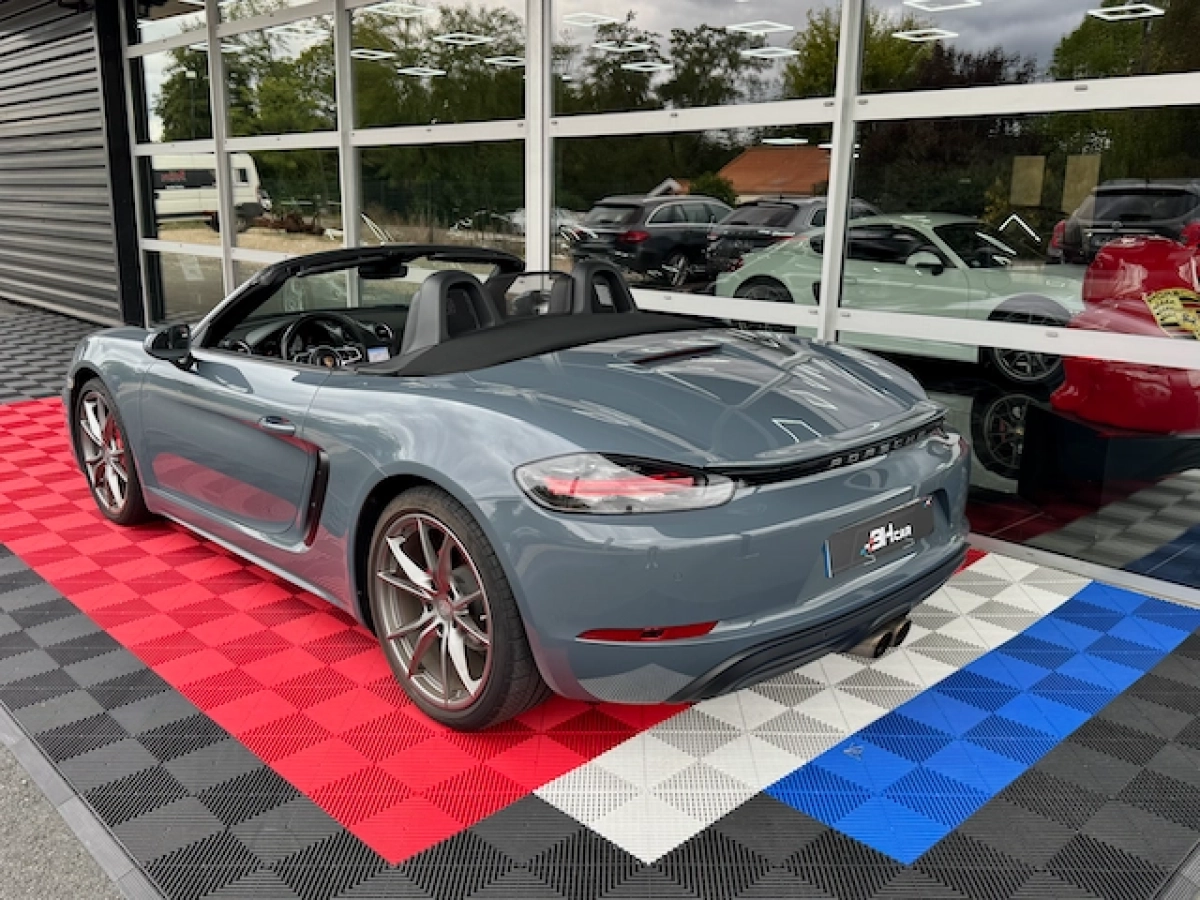 Porsche 718 Boxster - photo 12