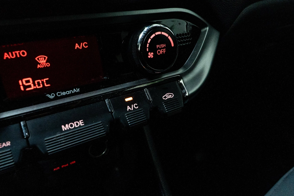Kia Rio - photo 21