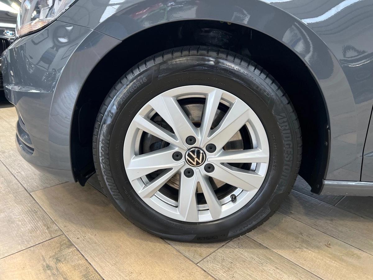 Volkswagen Touran 2.0 TDI 150 LIFE PLUS DSG7 /ATTELAGE/CARPLAY/