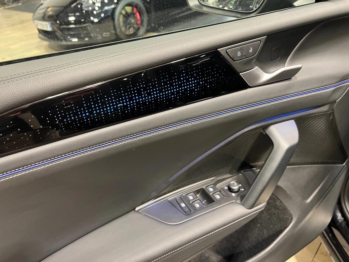 Volkswagen Tiguan 2.0 TDI 195 R-LINE PLUS 4MOTION DSG BVA