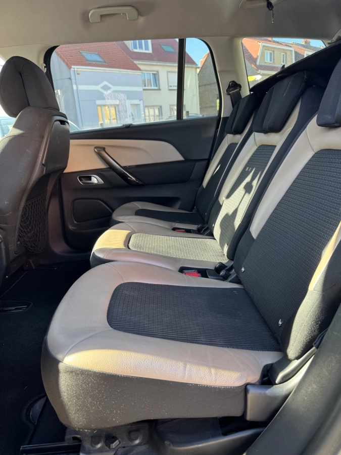 Citroen C4 Grand Picasso - photo 14