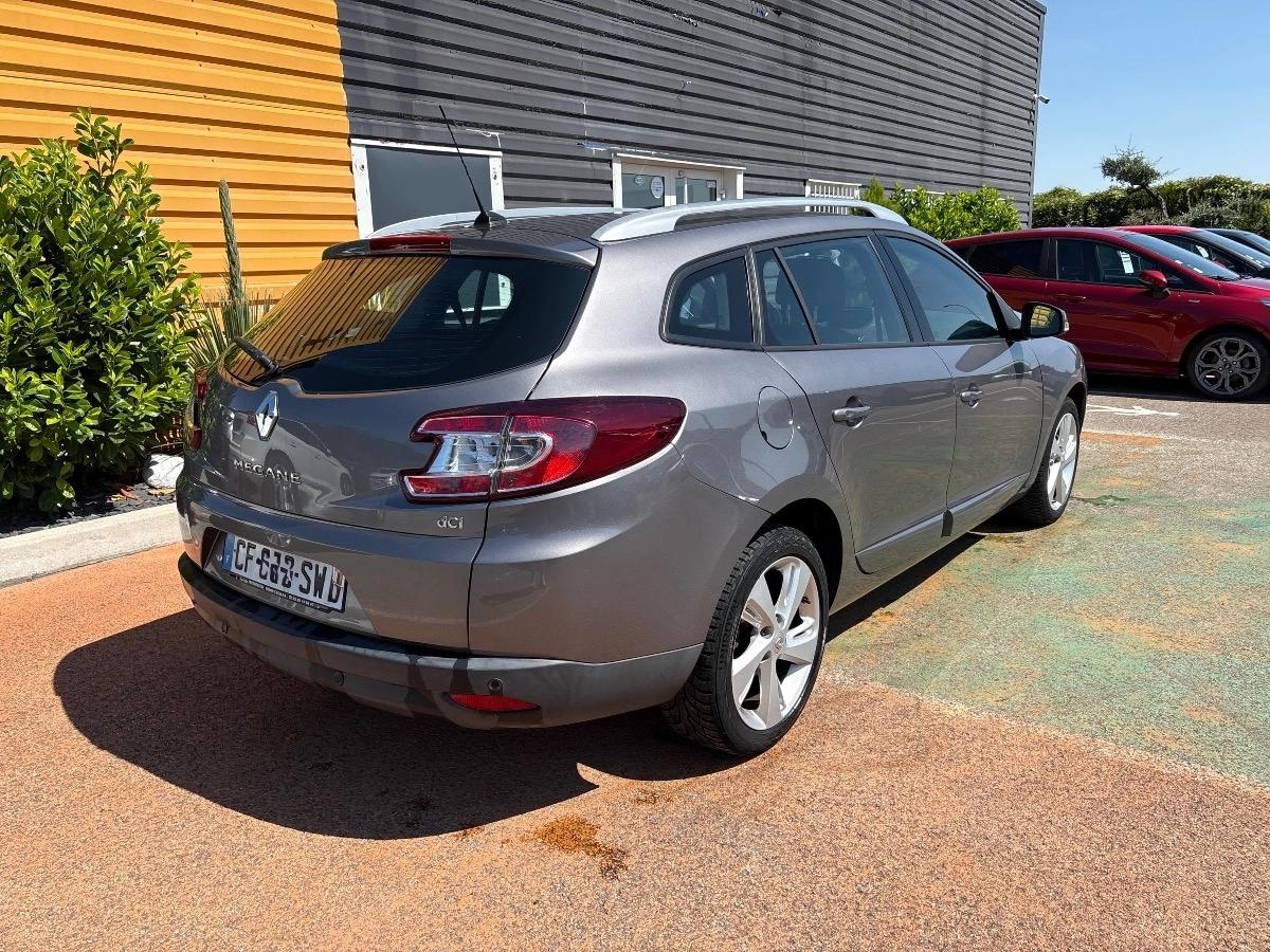 Renault Megane III ESTATE 1.5 DCI 110