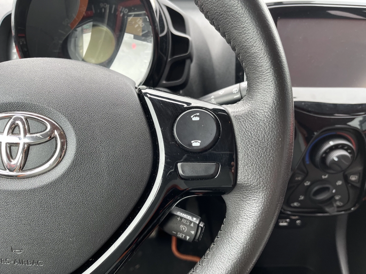 Toyota Aygo - photo 15