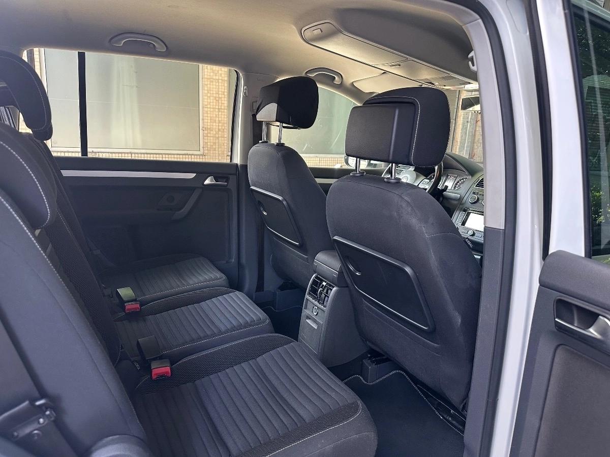 Volkswagen Touran 1.6 TDI 105 BLUEMOTION CUP