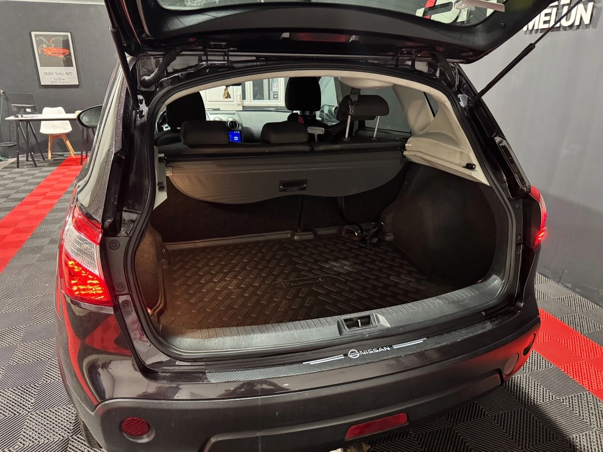 Nissan Qashqai - photo 13