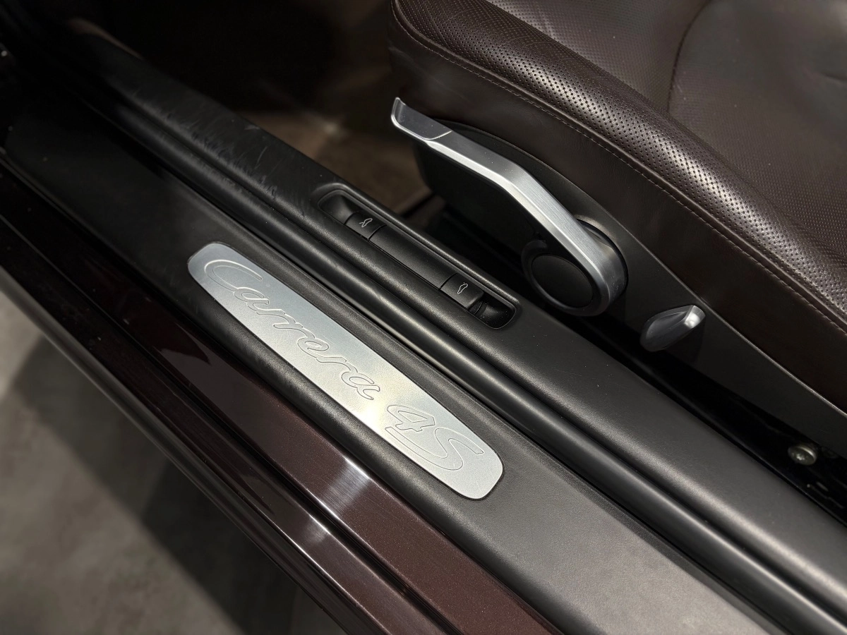 Porsche 911 - photo 25