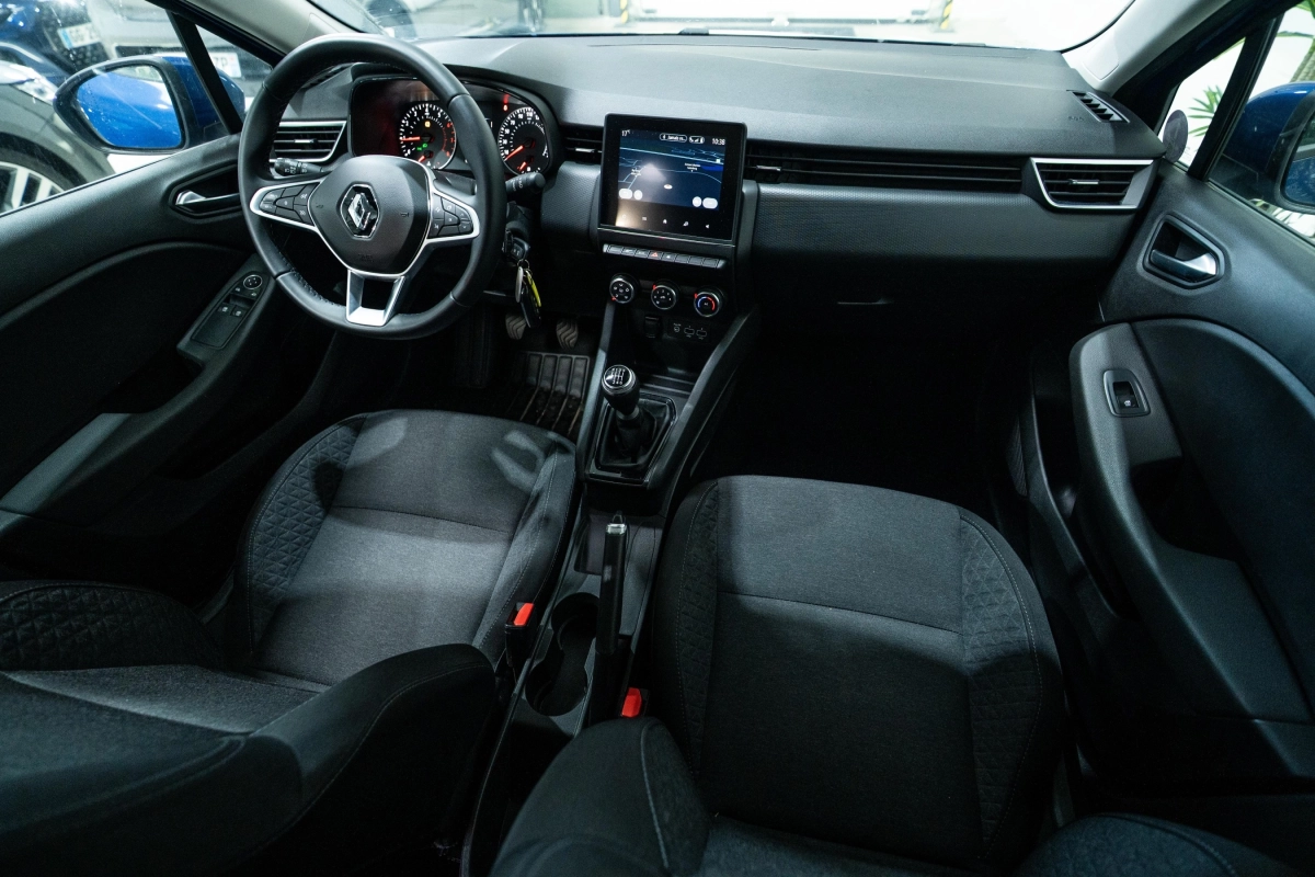 Renault Clio - photo 14