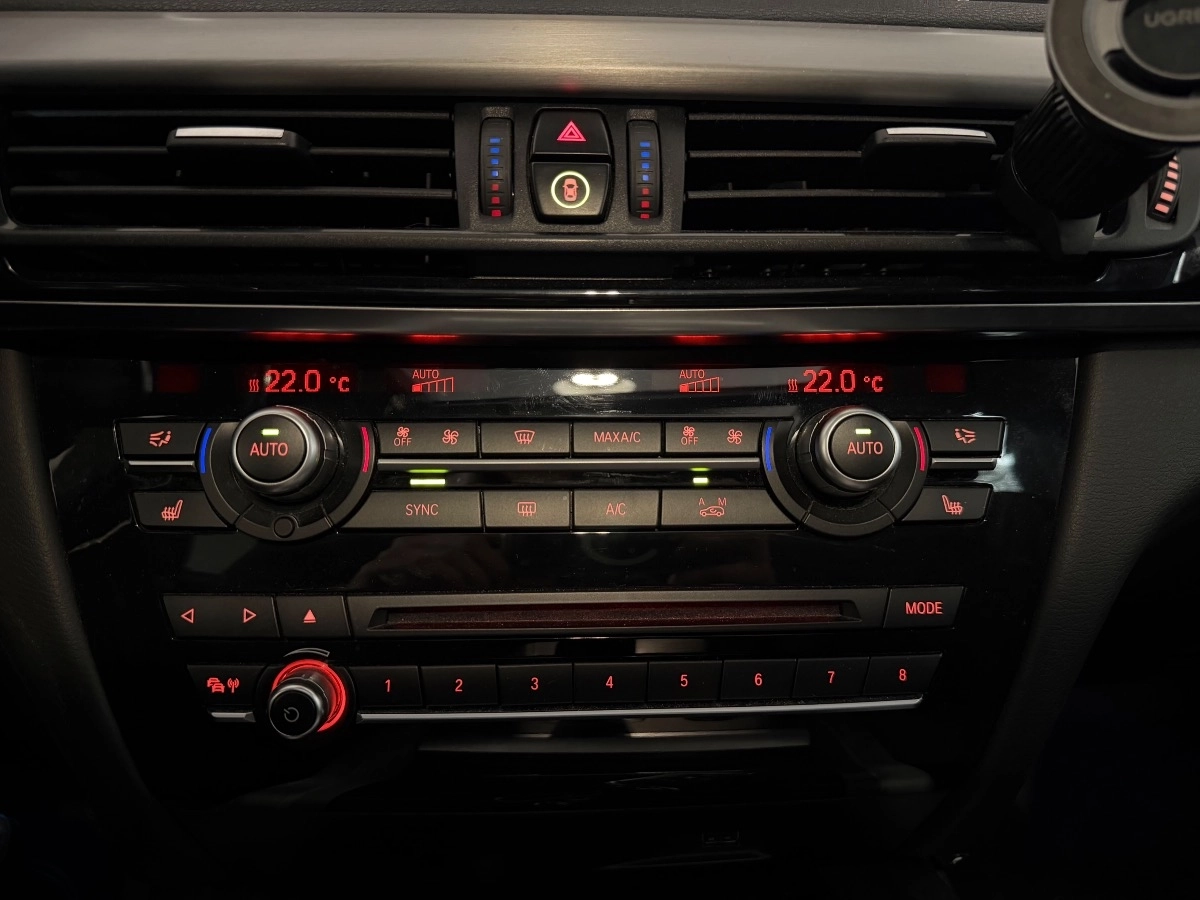Bmw X5 - photo 23