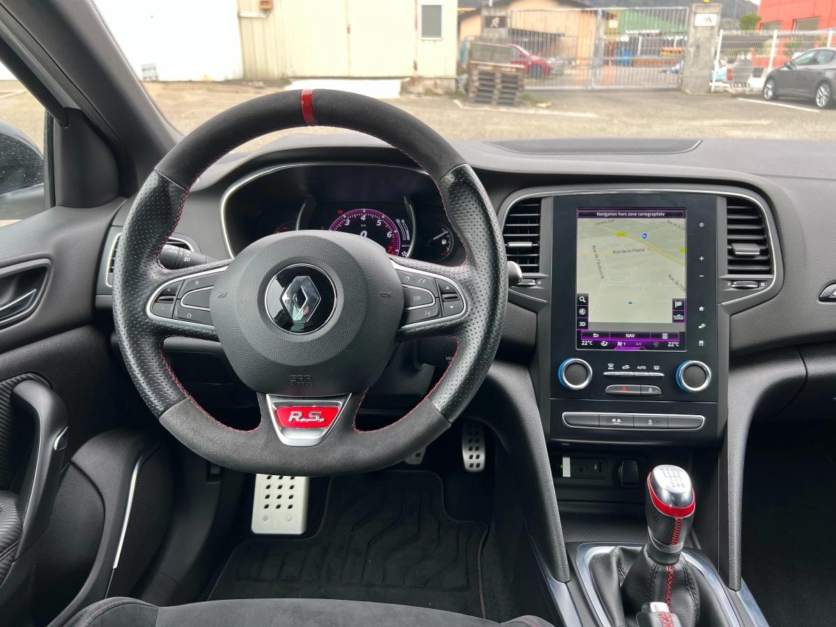 Renault Megane 1.8 300 RS TROPHY