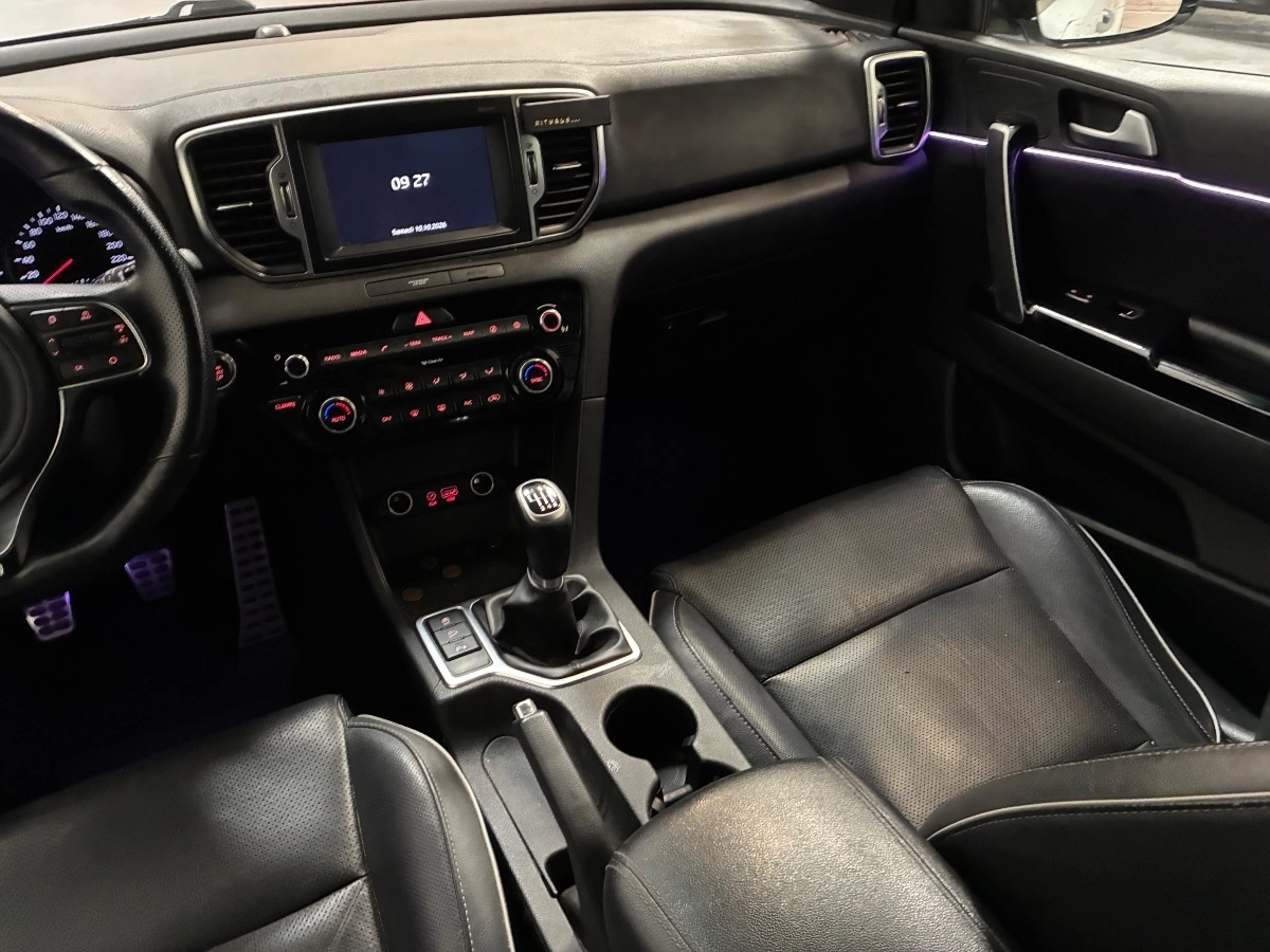 Kia Sportage - photo 14
