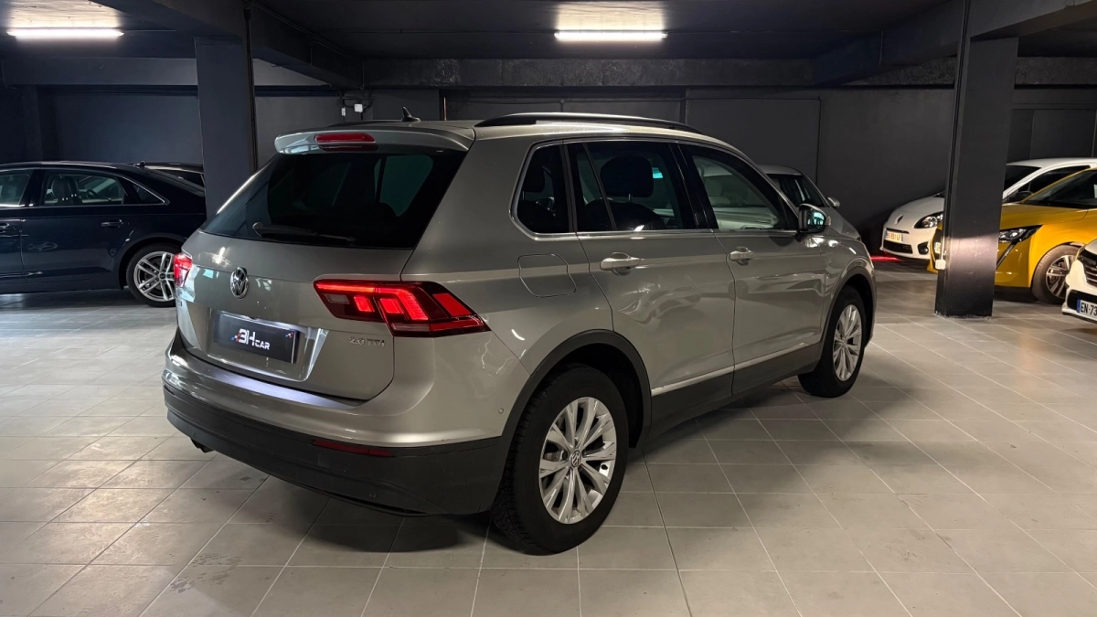 Volkswagen Tiguan - photo 6