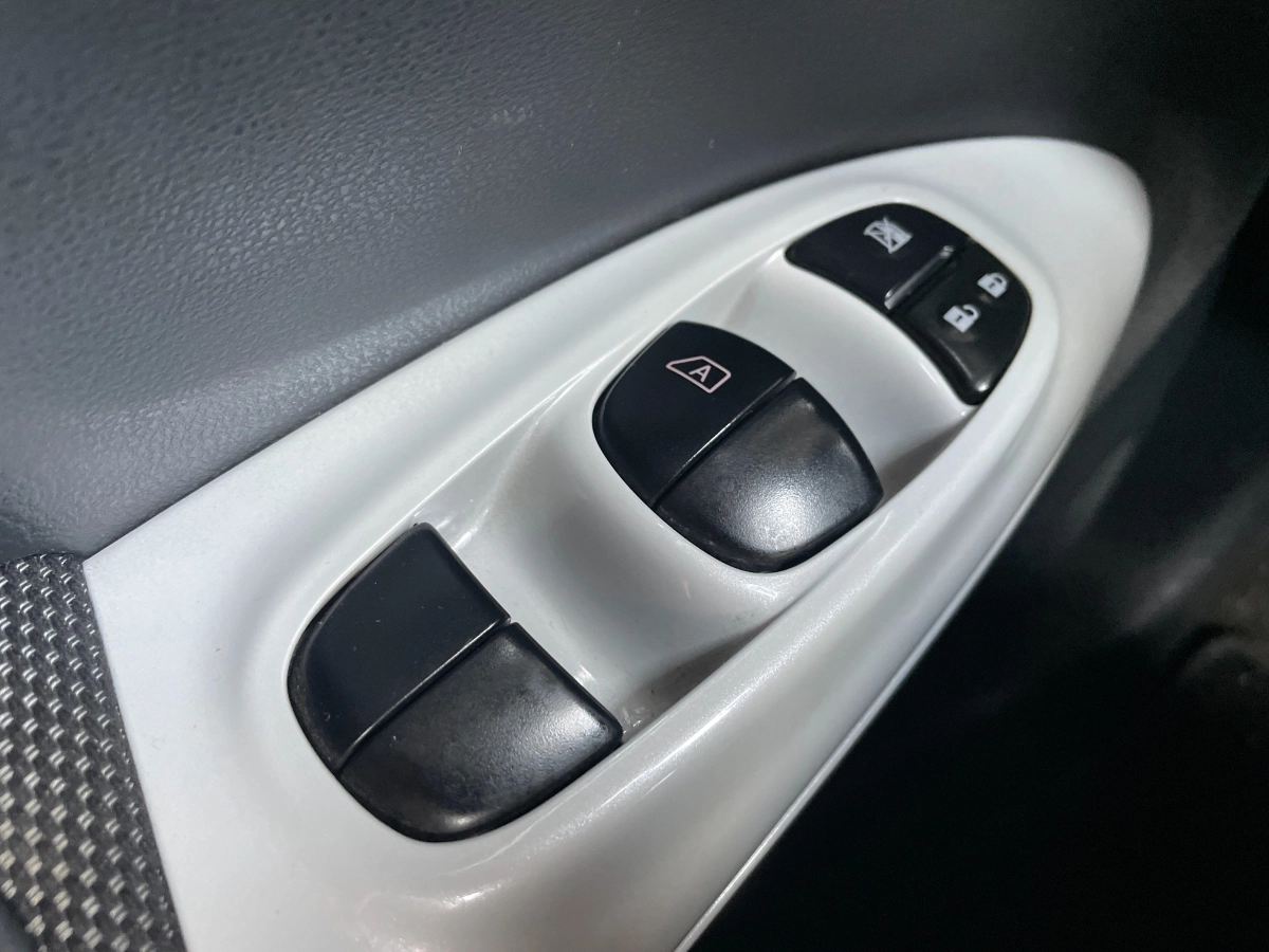 Nissan Juke - photo 21