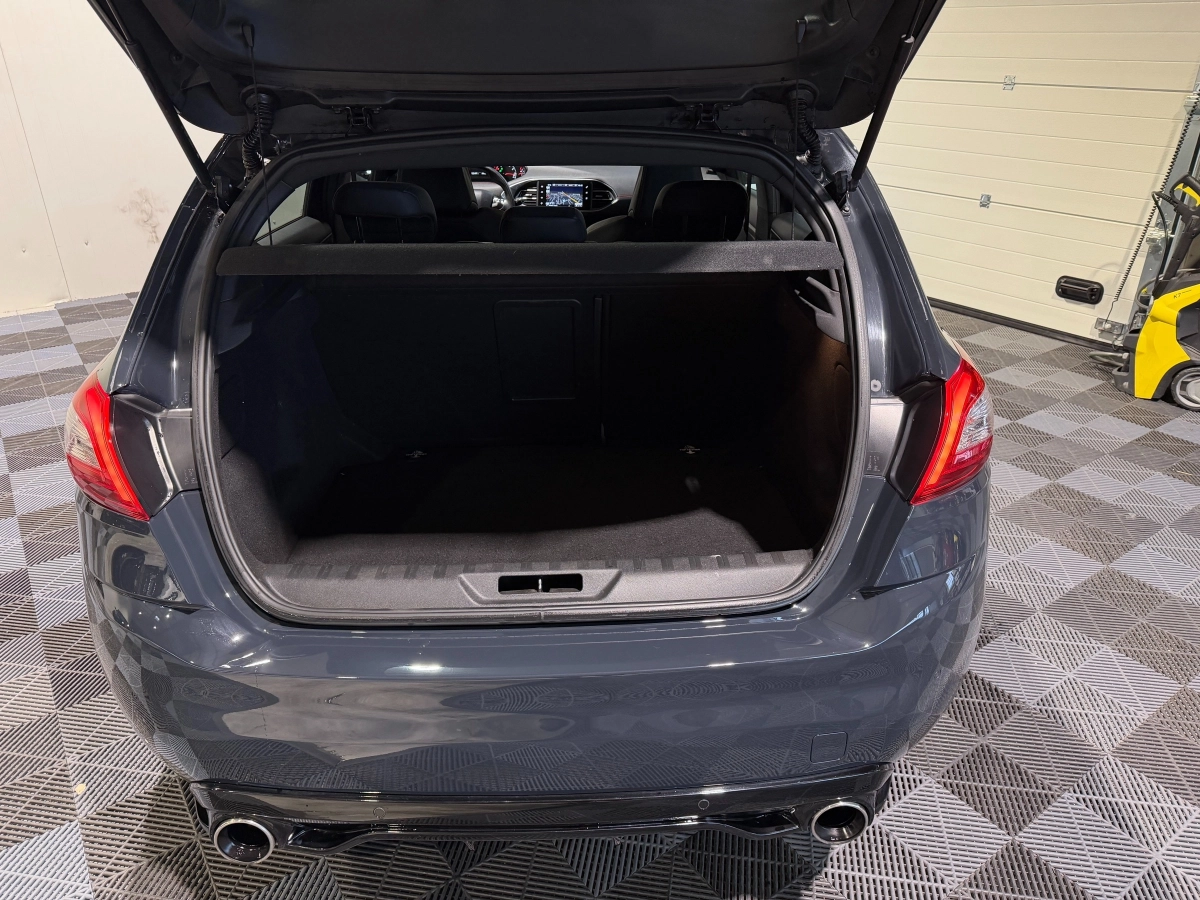 Peugeot 308 - photo 11